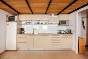 Cosy Apartment in Sarrià old town - with roof top - Image 5