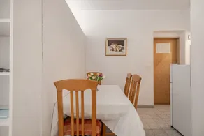 Studio Apartment Opportunity - Image 3