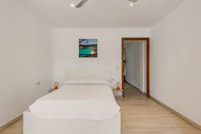 Cozy studio with a pool near the beach - Image 3