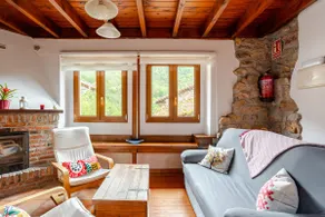COZY HOUSE 10” from Cangas de Onis - Image 3