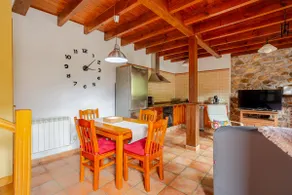 COZY HOUSE 10” from Cangas de Onis - Image 4