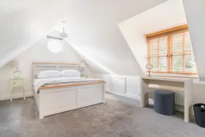 One bedroom house in Haxton Nr Stonehenge - Image 2