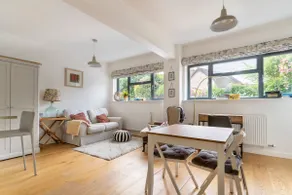 One bedroom house in Haxton Nr Stonehenge - Image 4