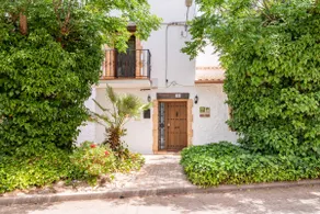 Villa Olalla Rural Accommodation - Image 2