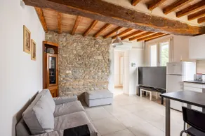Apartment just a short walk from downtown Maranello - Image 2