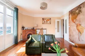 Bright T4 in villa with garden - Image 4
