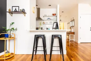Urban Chic Apartment by the Magnificent Mile - Image 3