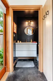 Westside Hideaway - Image 4