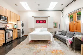 Westside Hideaway - Image 2