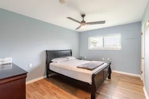 House in Little Saigon Bellaire - Image 3