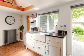 Boutique couples hideaway – ”The Den” - Image 3