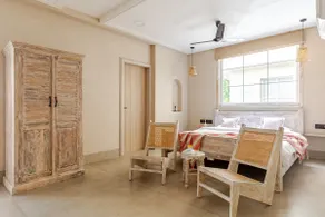 Luxurious 4BHK Haven w/ balcony | Vaishali Nagar - Image 4