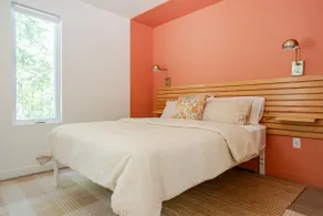 Orig.Inns - Cozy Bunkie Hideaway with Hot Tub - Image 4