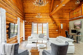 Forest Hideaway - Image 3