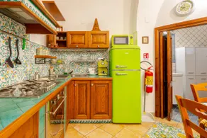 Nice appartment with a court in a calm zone - Image 4