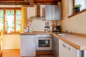 Flat with barbecue & garden | Mountain view - Image 5