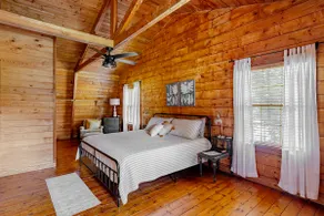 Welcome to Woodland Cottage on Lake Catoma - Image 3