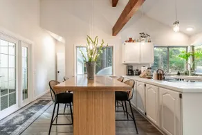 Private Santa Cruz Mountains Hideaway w Hot Tub - Image 3