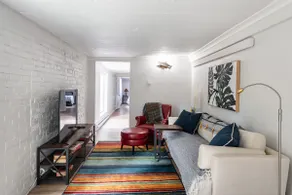 City Apt in Historic home w/Spectacular Vews - Image 5