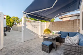 Private Guesthouse 12 Min to Universal with Patio - Image 2