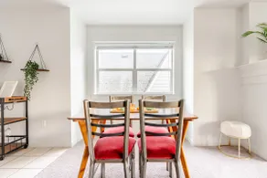 Cozy Seattle Escape - Image 5