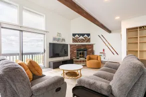 Highest Views in Poconos | Serenity | Camelback - Image 4