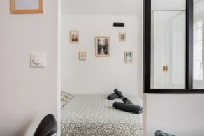 2 rooms in the heart of old Massy - Image 5