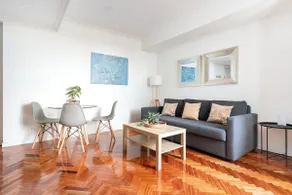 Apartment with terrace and view of Alcalá-Retiro - Image 2