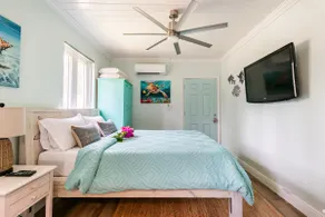 Idyllic Getaway (Unit #1 w/ pool & lush greenery) - Image 4