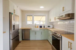 Greenway Escape - Cozy 3bdrm near dwntwn & parks - Image 5