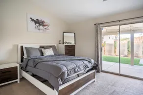 Cozy Las Vegas Home - Image 2
