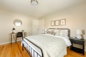 Pristine Downtown 2BR Cozy Fireplace & Parking - Image 2