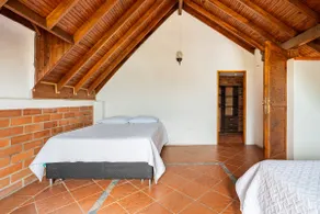 Finca Las Gemelas with a pool for 20 people - Image 4
