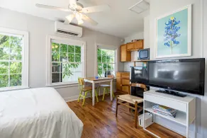 Clean + Modern Private East Austin Studio - Image 3
