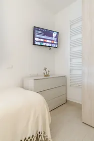 Sunshine House - Image 5