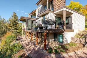 Creekside Retreat Near Olde Town Arvada - Image 2