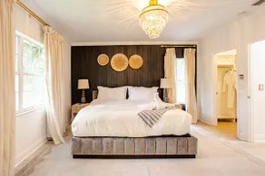 Modern Luxury | Fenced | Pet Friendly - Image 5