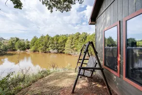 Nature Retreat-Jacuzzi-Fishing-King-Guthrie, 7 min - Image 5