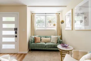The Azure: Lux modern exec suite w/Patio&Fireplace - Image 3