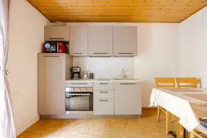 Mühlhof Weinberg (Mill farm, vineyard room) - Image 5