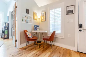 Private Central Austin Guesthouse - Image 3