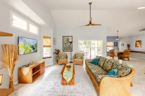 Beautiful home with pool, on Kaloli Point - Image 5
