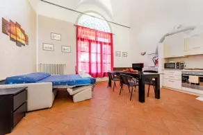 Modena apartment with garden [Historic building] - Image 4