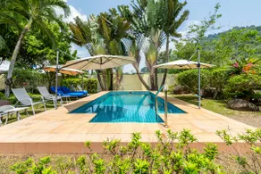 Beautiful Garden 4 Bedroom Villa with Private Pool - Image 2