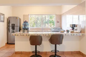 La Esperanza — Cozy Home Near the Beach - Image 2
