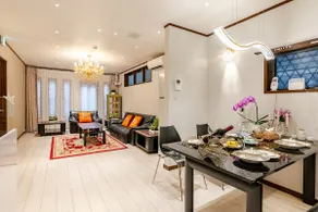 (NEW) 12 people downtown l luxury villa (3 bathrooms 3 bathrooms) 5 min walk tram direct to Uehonmachi airport bus, Nihonbashi, Namba, USJ - Image 3