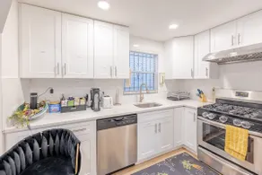 Exquisite 3 Bedrooms | Private For You Only - Image 5