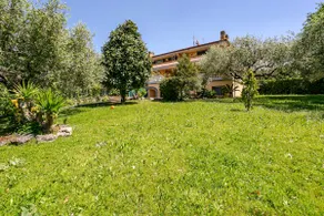 Elegant Villa Apartment near Rome + free Parking - Image 5