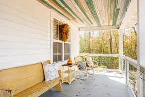 Secluded Mountaintop Cottage on 10 Acres - Image 2