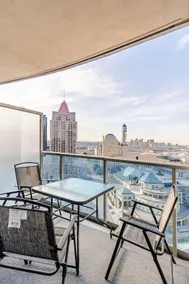 20th Floor Condo w/ Celebration Square Views - Image 5